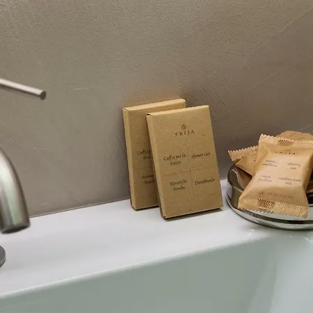 One & Only Buonarroti